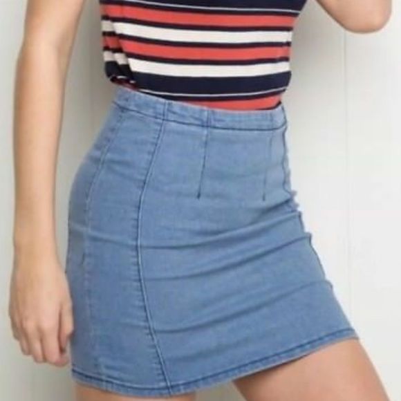 Brandy Melville Justina Denim Skirt - Picture 1 of 7